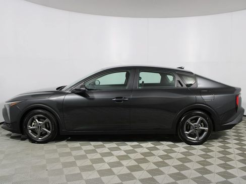 Used 2025 Kia K4 FWD image 25