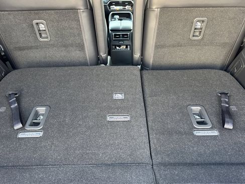 New 2026 MAZDA CX-90 Plug-In Hybrid w/ Premium Plus image 17