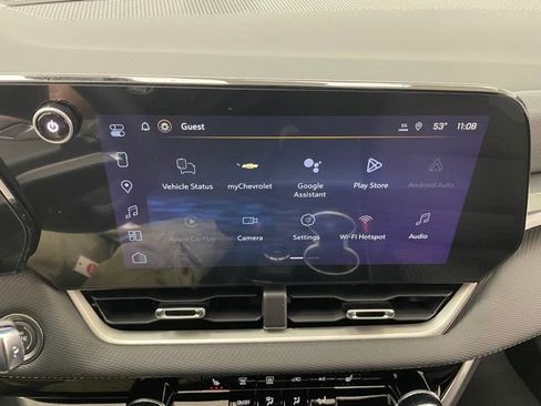 New 2026 Chevrolet Equinox LT w/ Safety and Technology Package AWD/4WD image 4