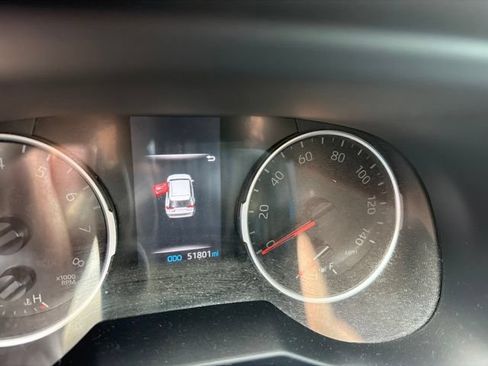 Used 2022 Toyota RAV4 LE FWD image 7