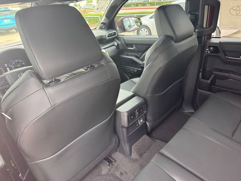 New 2026 Toyota 4Runner Limited AWD/4WD image 20