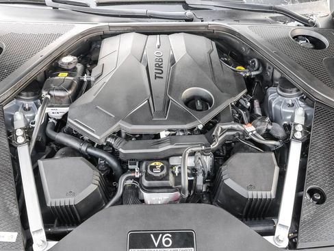 Used 2025 Genesis G90 3.5T image 47