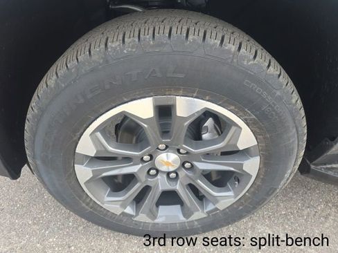 New 2026 Chevrolet Suburban LS image 43