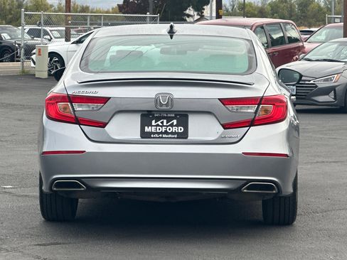 Used 2022 Honda Accord Sport image 5