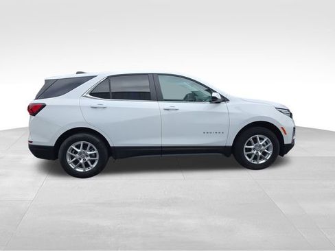 Used 2024 Chevrolet Equinox LT image 6