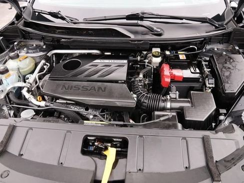 Certified 2025 Nissan Rogue SL w/ SL Premium Package AWD/4WD image 29