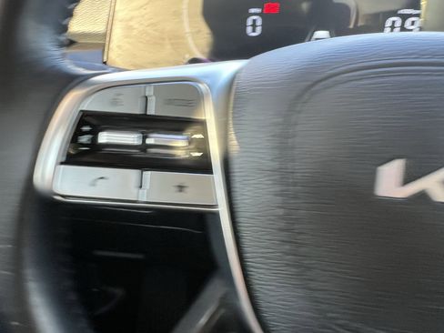 Certified 2023 Kia Telluride S image 26