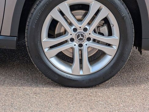 Certified 2019 Mercedes-Benz GLA 250 4MATIC image 10