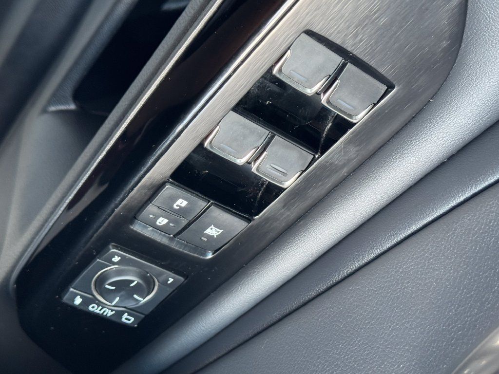 Used 2024 Lexus ES 350 w/ Premium Package FWD image 34
