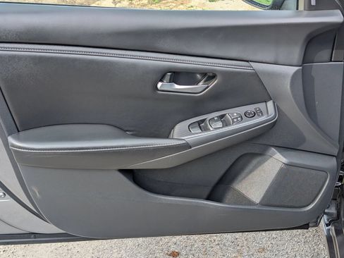 Used 2022 Nissan Sentra S FWD image 13