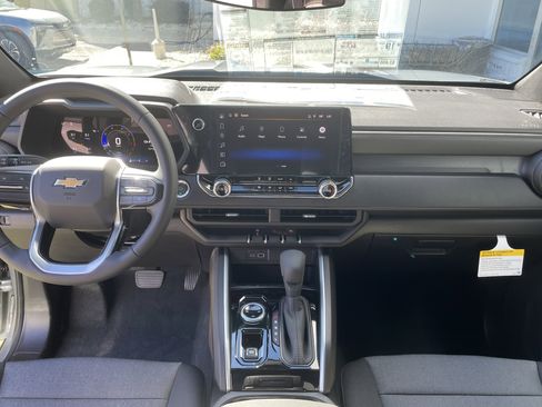 New 2026 Chevrolet Colorado W/T image 57