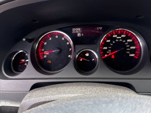 Used 2011 GMC Acadia SLE AWD/4WD image 14