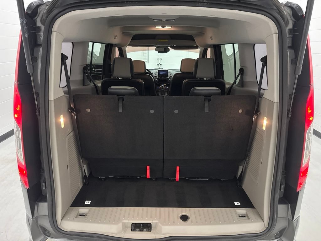 Used 2019 Ford Transit Connect Titanium FWD image 6