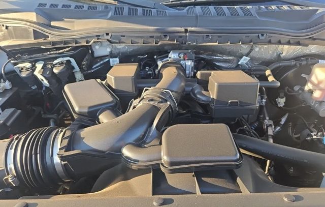 Used 2020 Ford F250 XL w/ Power Equipment Group RWD image 7