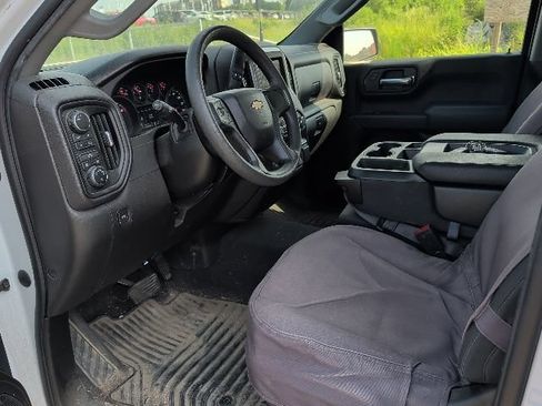 Used 2022 Chevrolet Silverado 1500 Custom AWD/4WD image 14
