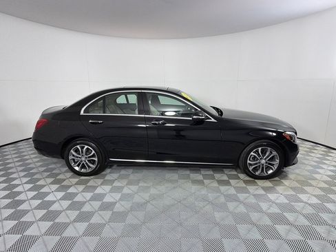 Used 2015 Mercedes-Benz C 300 4MATIC Sedan image 4