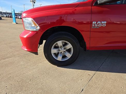 Used 2019 RAM 1500 Express image 11