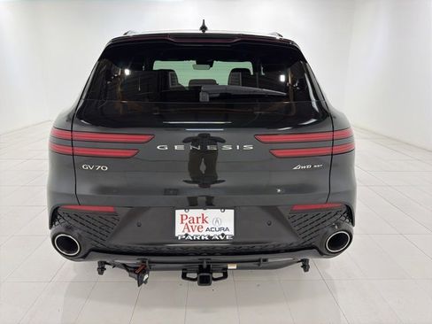 Used 2022 Genesis GV70 3.5T Sport w/ Sport Prestige Package image 4