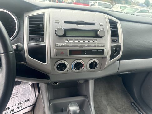 Used 2006 Toyota Tacoma 2WD Access Cab image 14