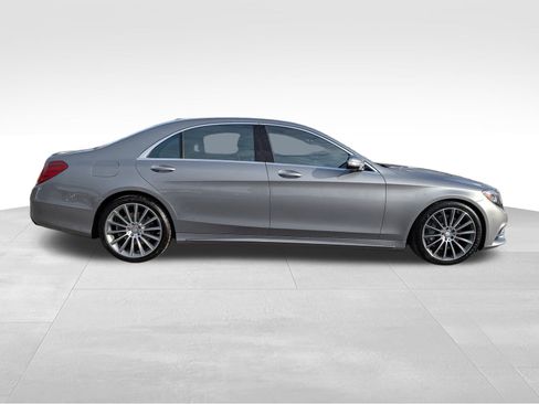 Used 2015 Mercedes-Benz S 550 Sedan image 3