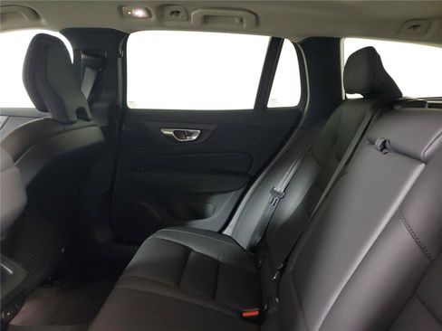 New 2026 Volvo V60 B5 Cross Country Plus w/ Protection Package Premier AWD/4WD image 12