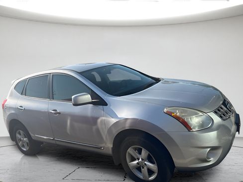 Used 2013 Nissan Rogue S w/ Special Edition Pkg AWD/4WD image 1