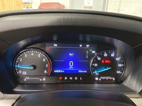 Used 2023 Ford Explorer XLT w/ Equipment Group 202A image 11