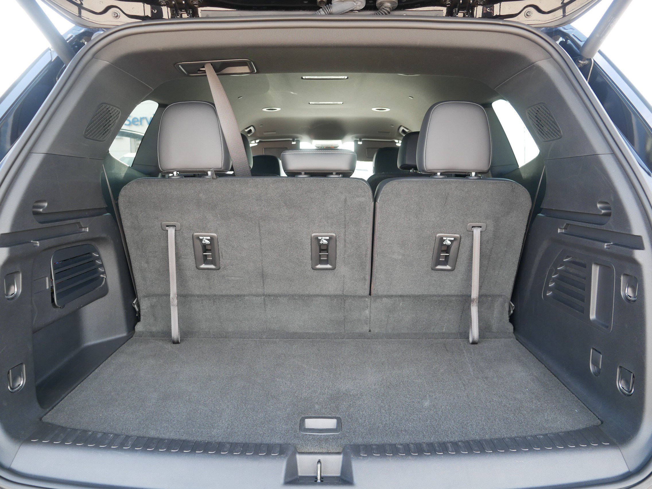 Used 2026 Buick Enclave Preferred AWD/4WD image 18