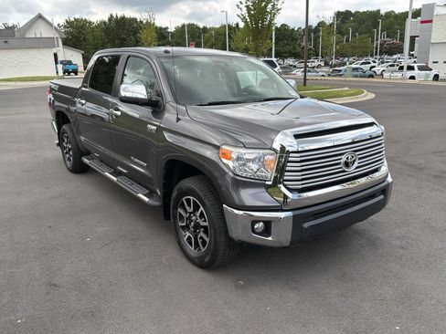 Used 2015 Toyota Tundra Limited w/ TRD Off Road Package AWD/4WD image 13