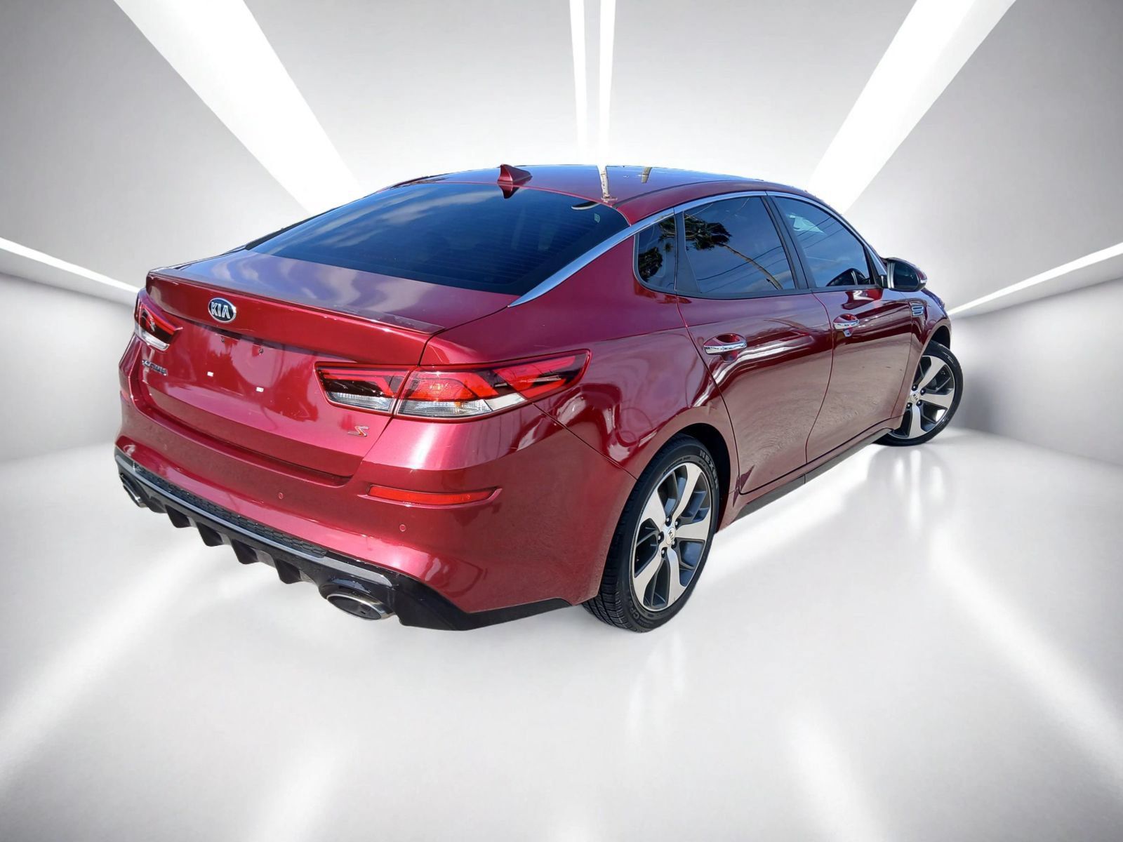 Used 2020 Kia Optima S FWD image 12