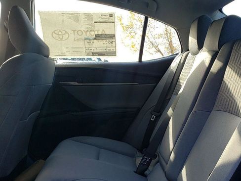 Used 2026 Toyota Camry LE w/ Convenience Package image 10