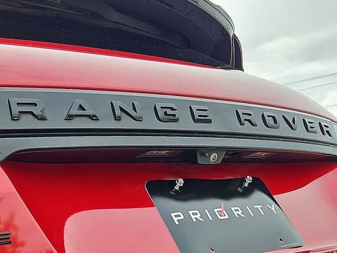 Used 2022 Land Rover Range Rover Evoque S AWD/4WD image 32