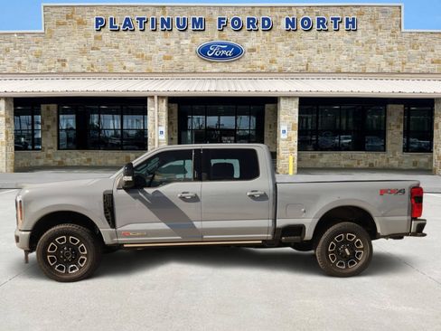 New 2026 Ford F250 Platinum AWD/4WD image 3