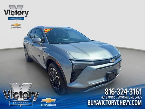 Used 2024 Chevrolet Blazer EV LT AWD/4WD image 1