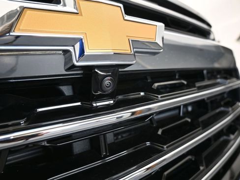 Used 2025 Chevrolet Traverse High Country FWD image 57