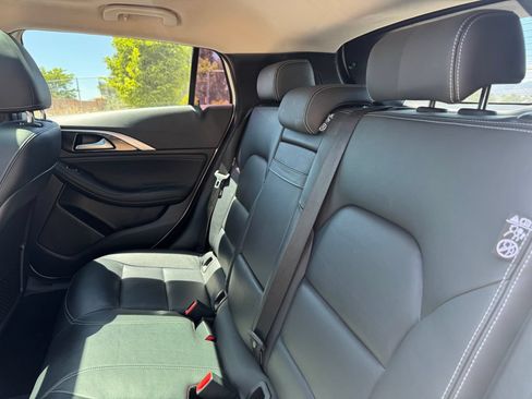 Used 2019 INFINITI QX30 AWD w/ Proassist Package image 8