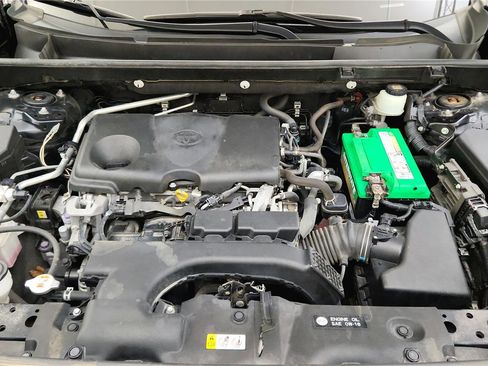 Used 2019 Toyota RAV4 LE w/ All Weather Liner Package image 20