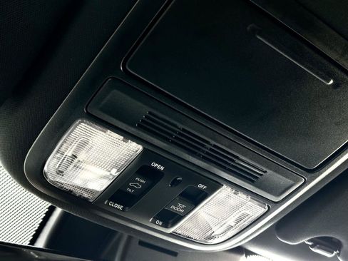 Certified 2024 Honda Passport EX-L image 18