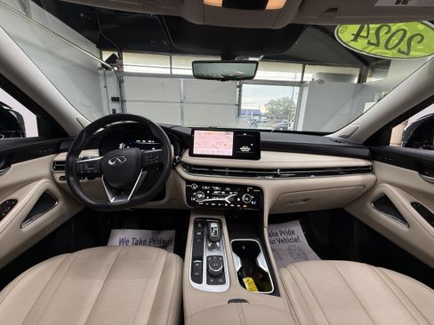 Used 2024 INFINITI QX60 Sensory AWD/4WD image 8