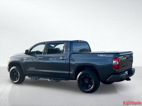 Used 2017 Toyota Tundra Limited w/ Limited Premium Package AWD/4WD image 4