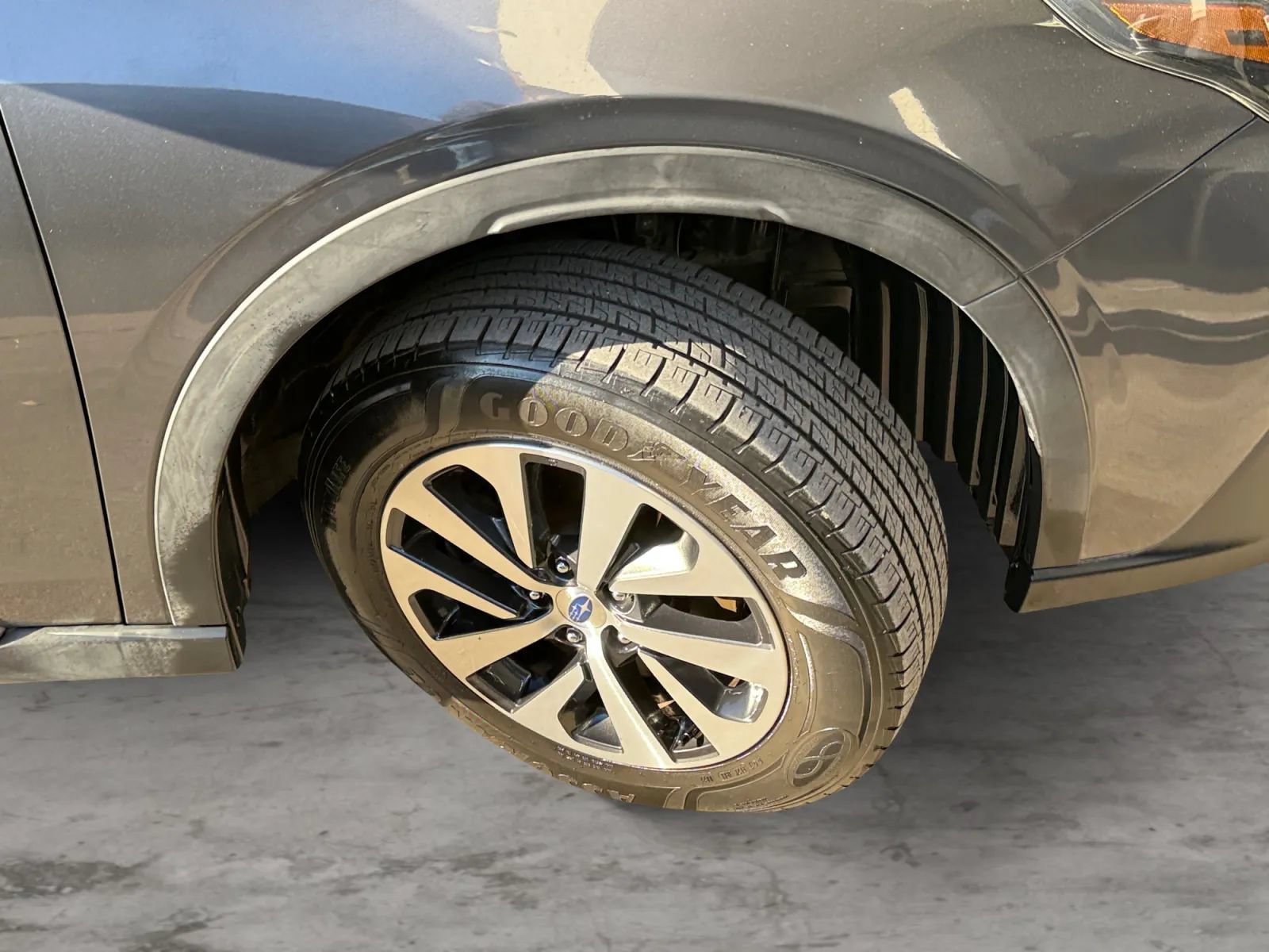 Used 2020 Subaru Outback Premium w/ Popular Package #1 AWD/4WD image 45