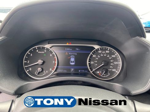 Used 2022 Nissan Altima 2.5 SR w/ Midnight Edition Package FWD image 14