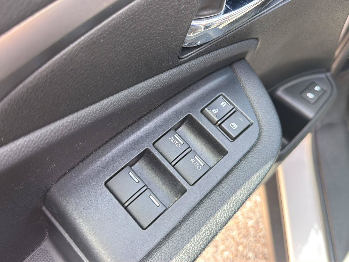 Used 2022 Honda Pilot Special Edition image 24