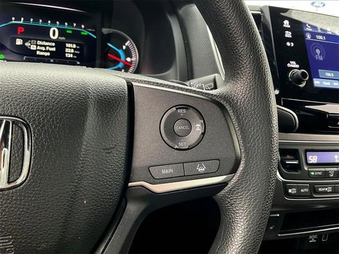 Used 2022 Honda Pilot Sport image 23