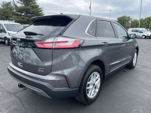 Used 2024 Ford Edge SEL w/ Convenience Package AWD/4WD image 5