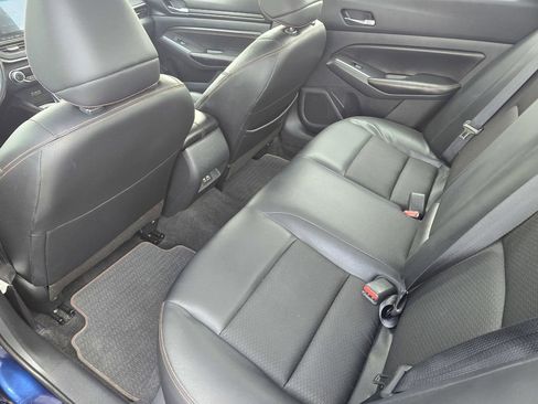 Used 2022 Nissan Altima 2.5 SR FWD image 12