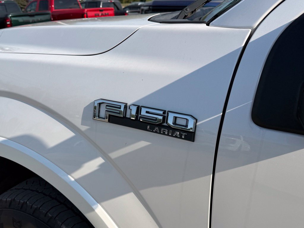 Used 2016 Ford F150 Lariat w/ Equipment Group 502A Luxury AWD/4WD image 11