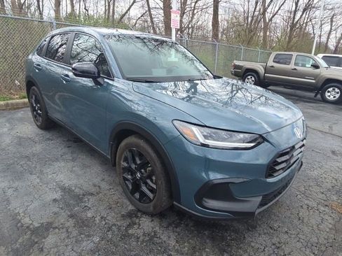 Used 2024 Honda HR-V Sport image 1