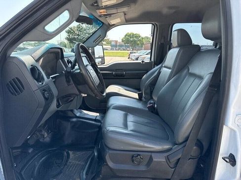 Used 2015 Ford F250 XL w/ Power Equipment Group AWD/4WD image 14