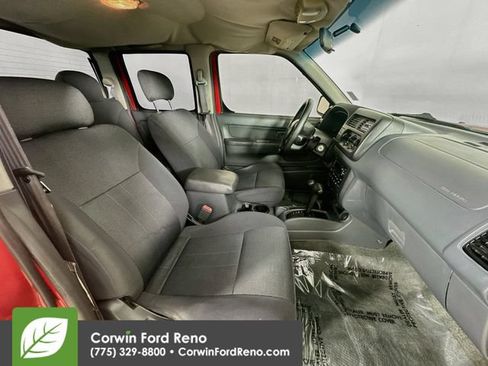 Used 2001 Nissan Frontier XE AWD/4WD image 24